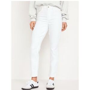 NEW Old Navy White High Rise WOW Straight Leg Jeans 12 Short